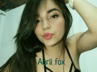 Abril_fox