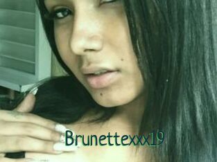 Brunettexxx19