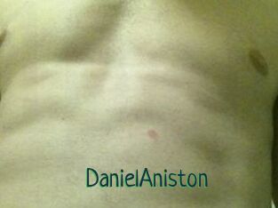 Daniel_Aniston