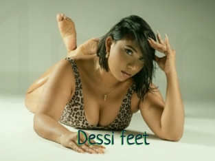 Dessi_feet