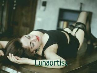 Lunaortisx