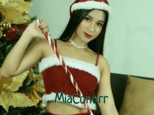 MiaConorr