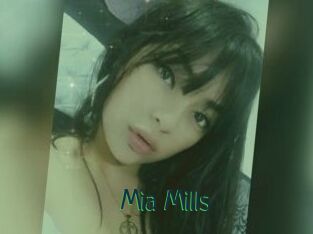Mia_Mills