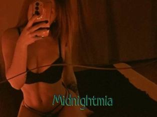 Midnightmia