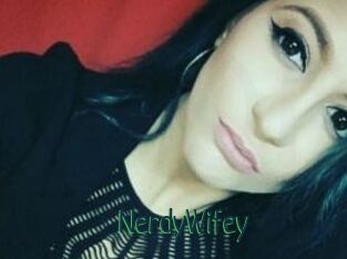 NerdyWifey